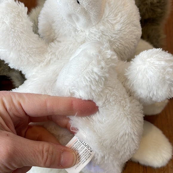 Hand puppets, Beluga, Bunnies,Raccoon , Folkmanis, Kellytoy, Millennium, Yangjee - Picture 4 of 10